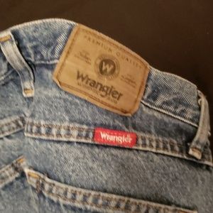 Wrangler Jeans - Wranglers jeans Wrangler Jeans - Wranglers jeans